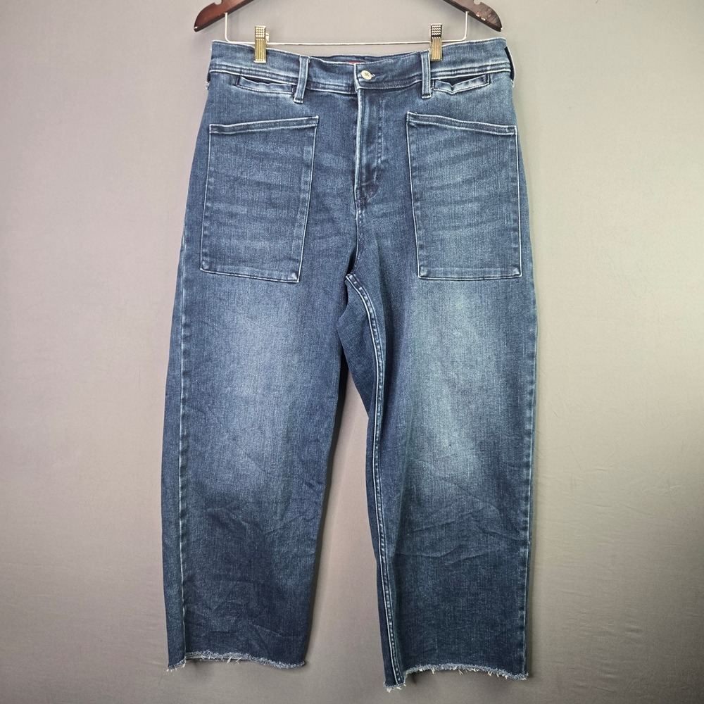 Lucky Brand Wide Leg Cropped Patch Pocket Jeans in Medium Blue